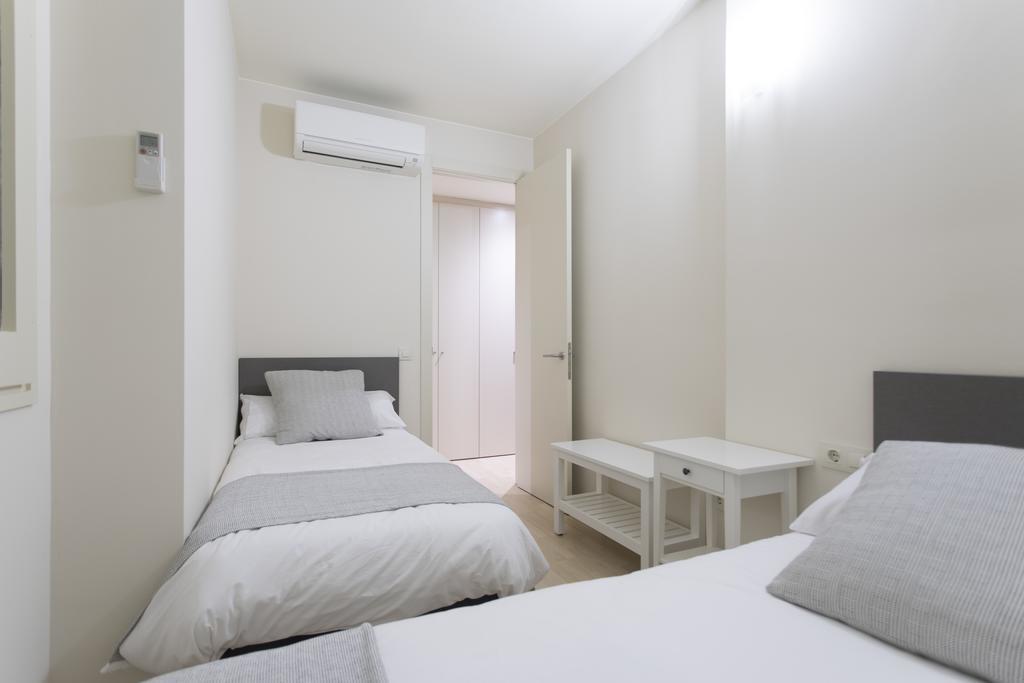Bravissimo Cort Reial-1A Apartment Girona Luaran gambar